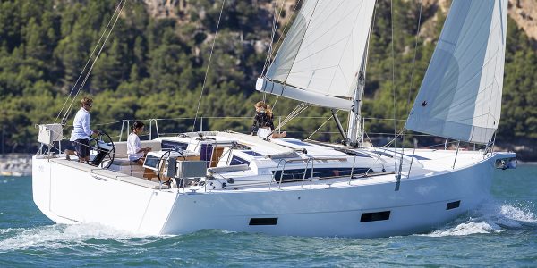Dufour 430